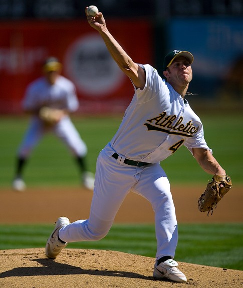 Oakland Athletics pitcher Rich Harden pitches against the Cleveland Indians at McAfee Coliseum in Oakland, CA on September 21, 2006. (Photo by Brad Mangin)