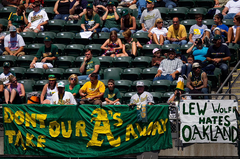 Opening Night in Oakland. Does anyone care? Mangin Photography Archive