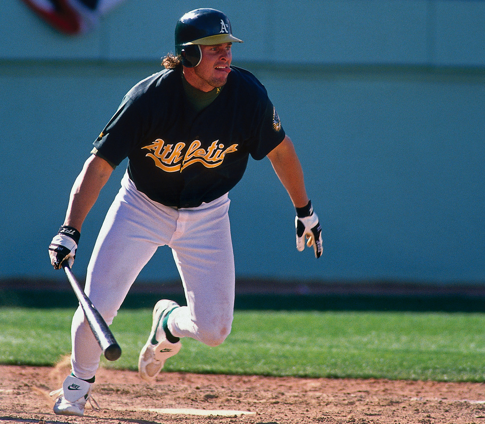 Jason Giambi retiring after 20-year career with A's, Yankees