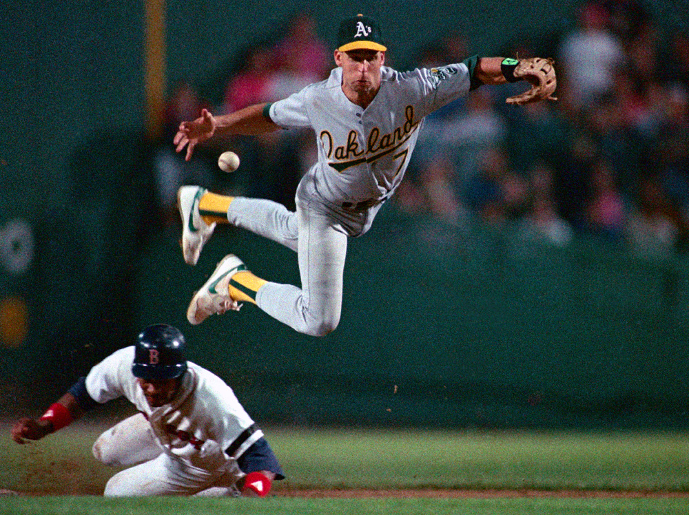 The second base slide controversy - Mangin Photography Archive