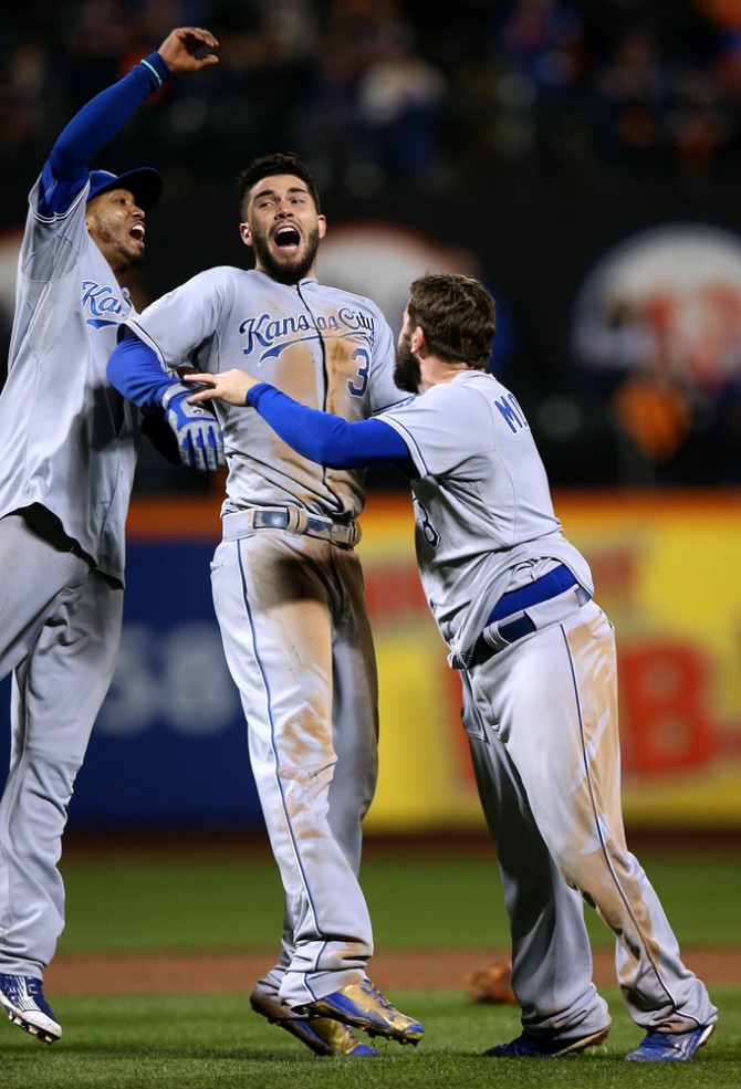 2015 World Series Game 5 results: Royals capture first title in 30 years 